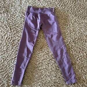 DFYNE Impact Leggings in Grape
